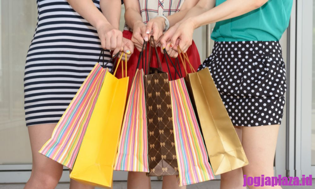 Tren Belanja Di Mall 2025, Lebih dari Sekadar Shopping, Kini Jadi Tempat Healing